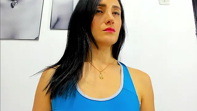 Snapshot of izzy_cum chatting on January 31, 2025, 3:11 pm izzy cum online show from January 31, 2025, 3:11 pm