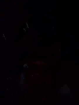 chaunguyen1993 online show from April 14, 2026, 4:46 pm