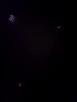 chaunguyen1993 online show from April 16, 2026, 3:46 pm