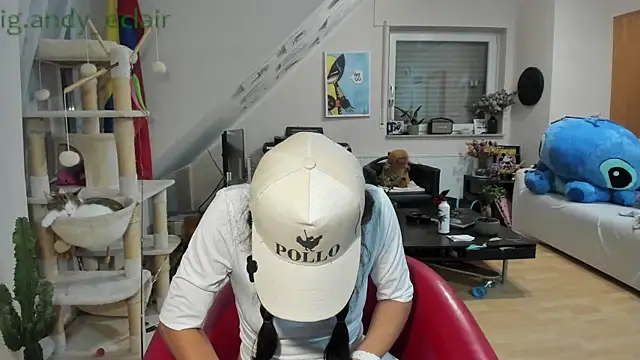 tinny williams online show from September 26, 2025, 4:49 am