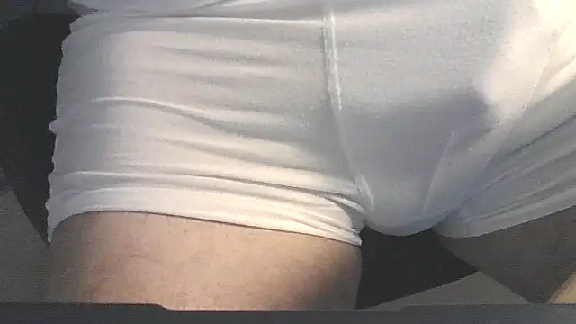 Tallmature6 online show from May 11, 2026, 2:12 pm