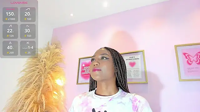 EmmySweett online show from December 14, 2025, 8:13 pm