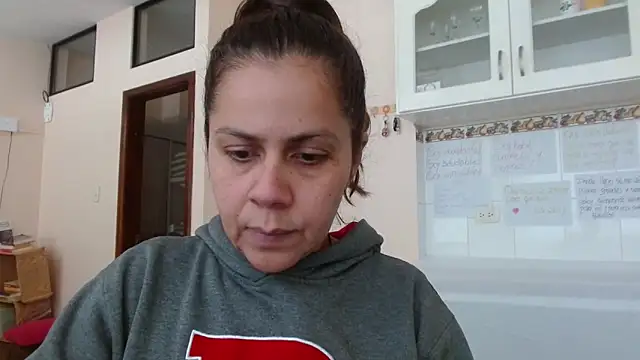 Snapshot of Sara_Brandon chatting on September 18, 2025, 4:31 pm Sara Brandon online show from September 18, 2025, 4:31 pm