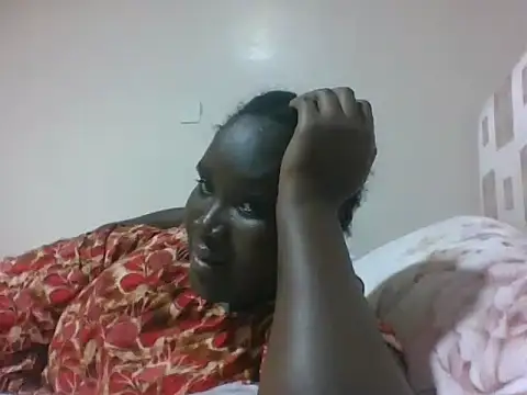 Snapshot of queen_aria19 chatting on January 13, 2026, 9:20 pm queen aria19 online show from January 13, 2026, 9:20 pm