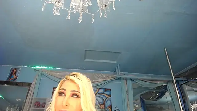 ADRIANNA FOX online show from February 14, 2026, 11:40 am