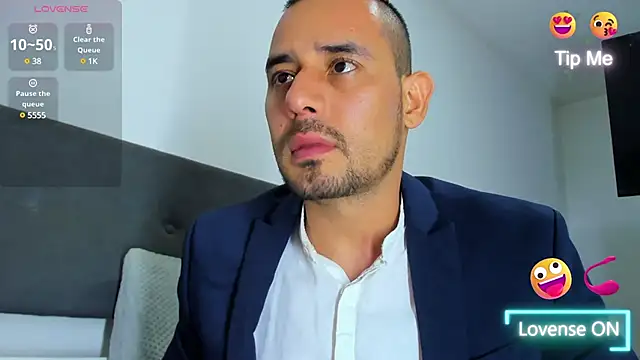 jhonyalzate2 online show from March 6, 2025, 12:54 am