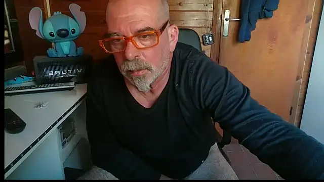 Snapshot of 0oscar_xxx chatting on October 25, 2025, 12:56 pm 0oscar xxx online show from October 25, 2025, 12:56 pm