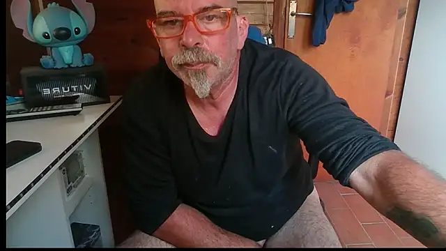 Snapshot of 0oscar_xxx chatting on November 1, 2025, 1:35 pm 0oscar xxx online show from November 1, 2025, 1:35 pm