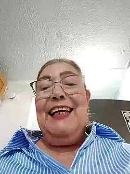 Snapshot of Vicky_Rosse chatting on February 9, 2026, 6:34 pm Vicky Rosse online show from February 9, 2026, 6:34 pm