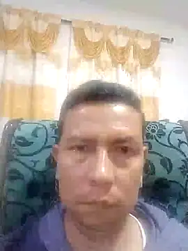 Snapshot of Lachuchaenlacara1988 chatting on January 12, 2025, 4:10 am Lachuchaenlacara1988 online show from January 12, 2025, 4:10 am