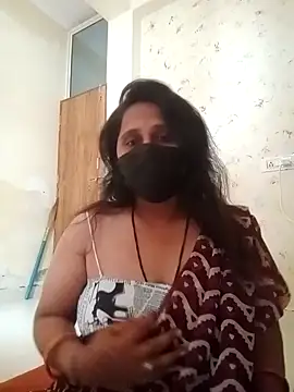 Snapshot of Indiantina chatting on October 13, 2025, 7:19 am Indiantina online show from October 13, 2025, 7:19 am