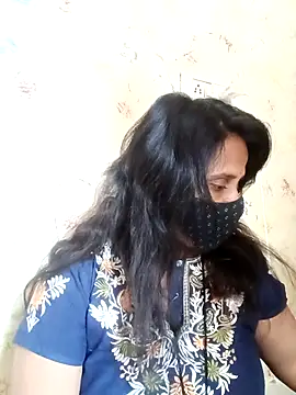 Snapshot of Indiantina chatting on November 14, 2025, 8:24 am Indiantina online show from November 14, 2025, 8:24 am