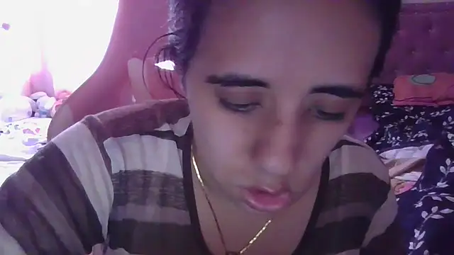 Snapshot of annarose19 chatting on December 9, 2024, 9:37 pm annarose19 online show from December 9, 2024, 9:37 pm