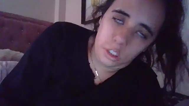 Snapshot of annarose19 chatting on January 11, 2025, 10:29 pm annarose19 online show from January 11, 2025, 10:29 pm