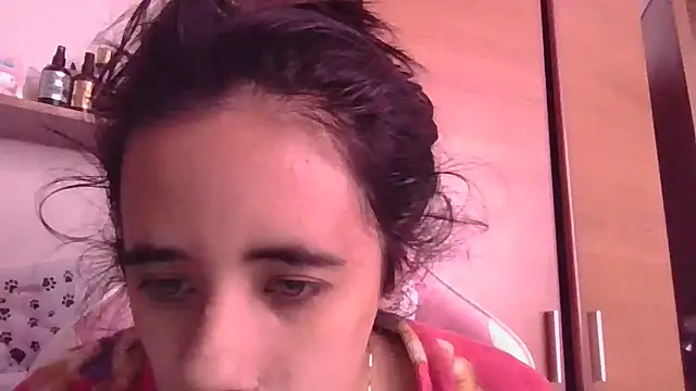 Snapshot of annarose19 chatting on January 25, 2025, 6:02 pm annarose19 online show from January 25, 2025, 6:02 pm