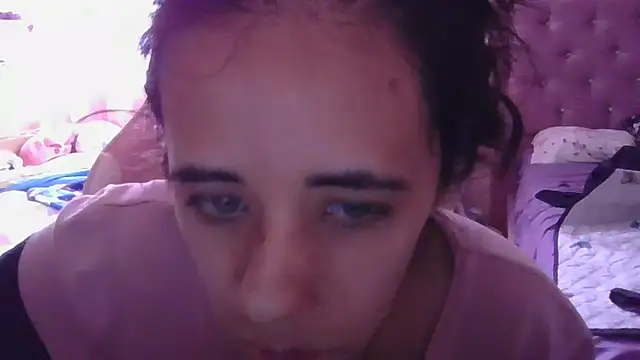 Snapshot of annarose19 chatting on February 21, 2025, 4:16 pm annarose19 online show from February 21, 2025, 4:16 pm