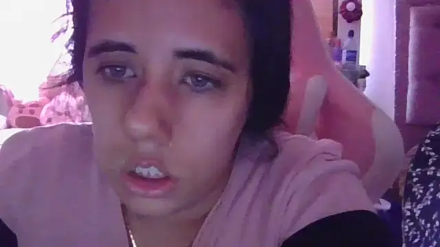 Snapshot of annarose19 chatting on March 5, 2025, 7:38 pm annarose19 online show from March 5, 2025, 7:38 pm