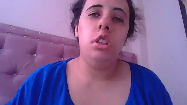 Snapshot of annarose19 chatting on October 6, 2025, 4:48 pm annarose19 online show from October 6, 2025, 4:48 pm