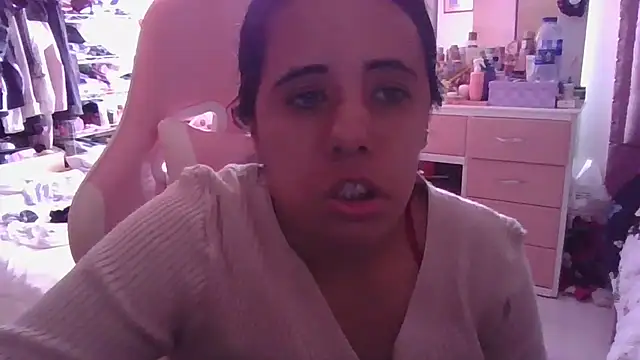 Snapshot of annarose19 chatting on October 10, 2025, 7:46 pm annarose19 online show from October 10, 2025, 7:46 pm