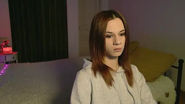 ItsAlisia online show from October 20, 2025, 5:52 am