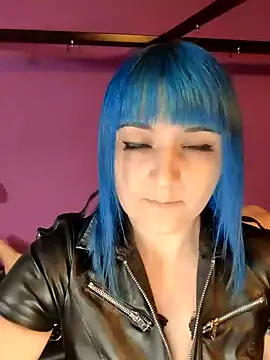 Snapshot of beauty-of-pain chatting on October 14, 2025, 2:51 pm beauty-of-pain online show from October 14, 2025, 2:51 pm