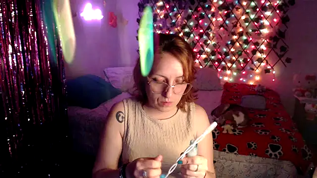 kittykalor09 online show from February 17, 2026, 3:47 am