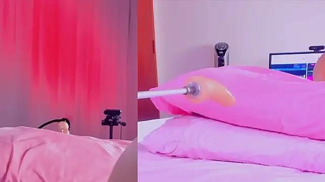 Angeli Wu  online show from November 7, 2025, 3:50 am