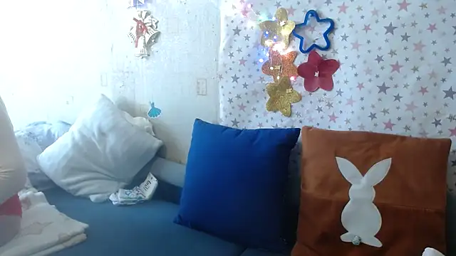 QueenLana online show from March 15, 2026, 9:15 am