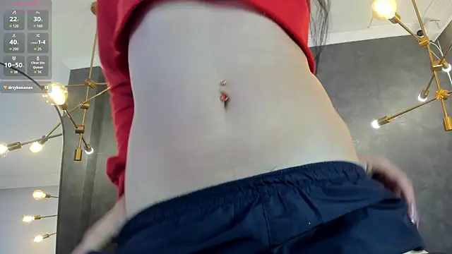 danaythamara1 online show from October 20, 2025, 9:04 pm