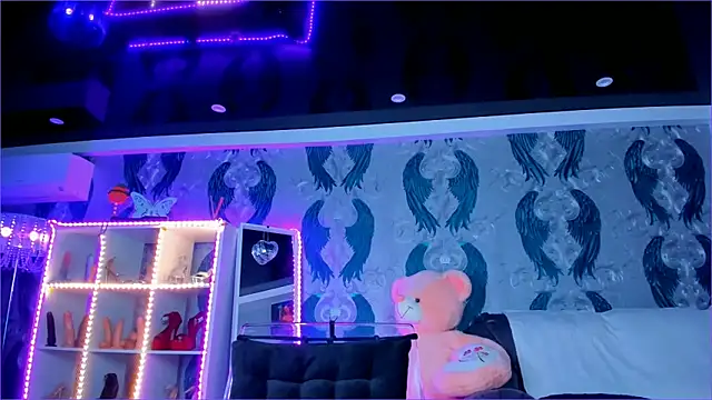 anneswhite online show from February 13, 2026, 5:03 am