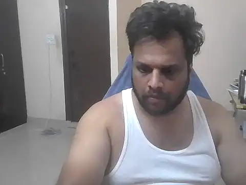 Snapshot of cheekur6996 chatting on September 18, 2025, 5:37 pm cheekur6996 online show from September 18, 2025, 5:37 pm