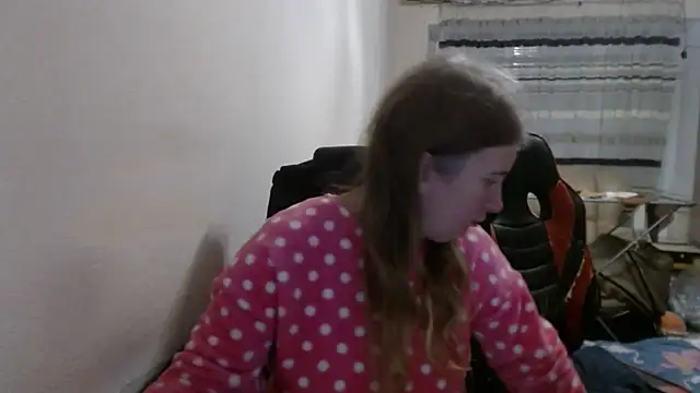 PeterAndJen online show from January 7, 2026, 7:38 pm