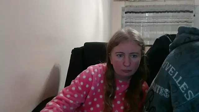 PeterAndJen online show from January 8, 2026, 7:49 pm