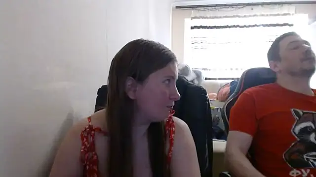 PeterAndJen online show from July 12, 2026, 5:26 pm