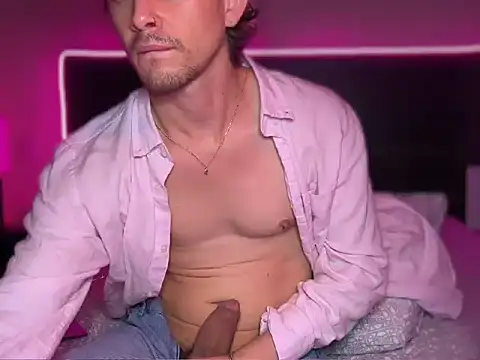 Snapshot of mcklister_kinky_feets chatting on March 25, 2026, 12:33 pm mcklister kinky feets online show from March 25, 2026, 12:33 pm