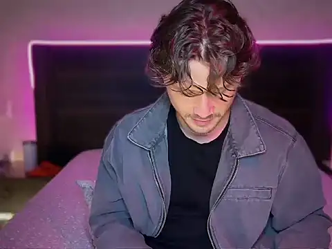 Snapshot of mcklister_kinky_feets chatting on March 28, 2026, 12:27 pm mcklister kinky feets online show from March 28, 2026, 12:27 pm