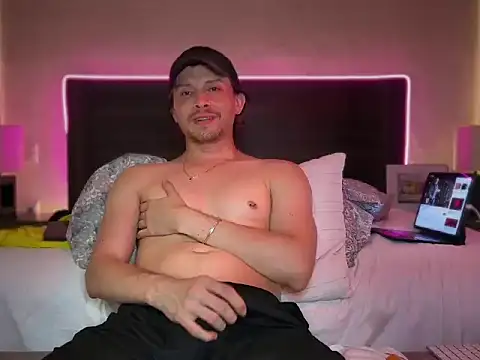 Snapshot of mcklister_kinky_feets chatting on March 30, 2026, 5:08 am mcklister kinky feets online show from March 30, 2026, 5:08 am