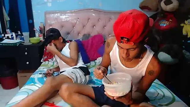 gustavo saaled19 online show from December 7, 2024, 12:41 am