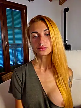 kylie blck online show from September 14, 2025, 4:50 pm