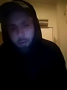 Snapshot of Dnbigo89 chatting on December 8, 2024, 11:51 pm Dnbigo89 online show from December 8, 2024, 11:51 pm