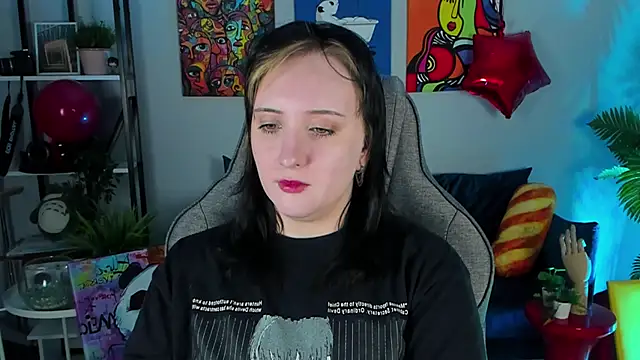 AsheLucker online show from February 18, 2026, 1:45 am