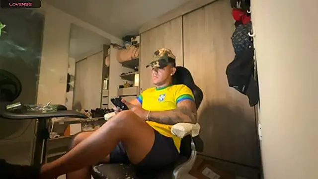 jordylatin20 online show from November 9, 2025, 12:09 am