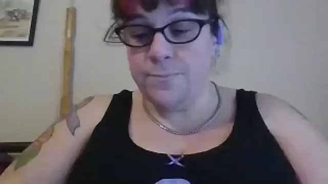 Snapshot of GothyBaby chatting on February 18, 2025, 8:03 pm GothyBaby online show from February 18, 2025, 8:03 pm