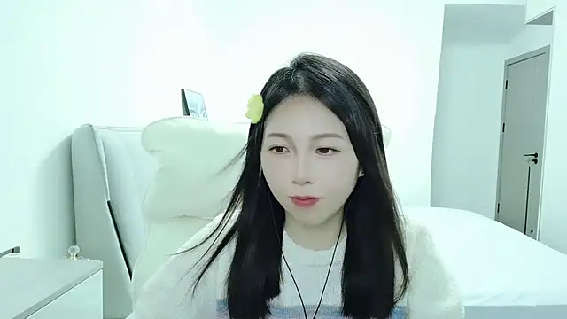 Sunset glow online show from October 12, 2025, 9:19 am