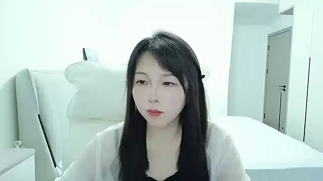 Sunset glow online show from October 17, 2025, 7:33 am