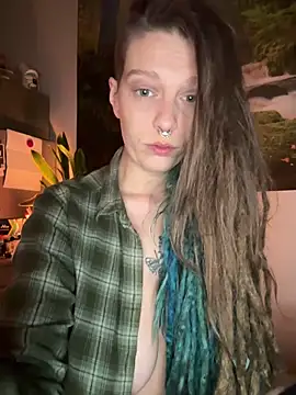 Snapshot of MenaDreadfull chatting on February 18, 2026, 5:25 am MenaDreadfull online show from February 18, 2026, 5:25 am