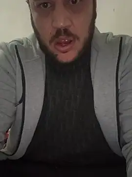 1Aleks13 online show from February 3, 2026, 9:20 pm