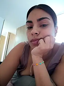 Snapshot of Ivanna2 chatting on September 9, 2025, 1:21 pm Ivanna2 online show from September 9, 2025, 1:21 pm