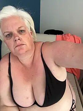 Snapshot of sexychazza16 chatting on October 4, 2025, 3:21 pm sexychazza16 online show from October 4, 2025, 3:21 pm