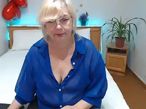 Snapshot of BozhenaNude chatting on March 3, 2025, 10:10 pm BozhenaNude online show from March 3, 2025, 10:10 pm